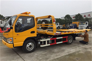 武安哪里有拖车服务