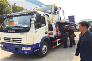 武安汽车道路救援拖车价格